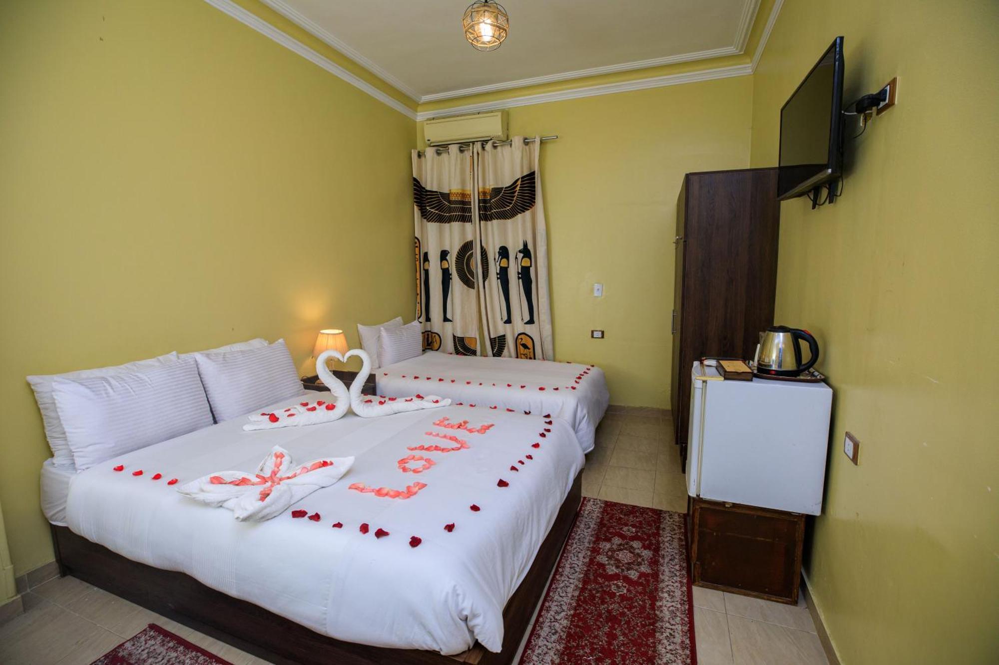 Bella Casa Pyramids Inn Nazlet el-Sîsi エクステリア 写真