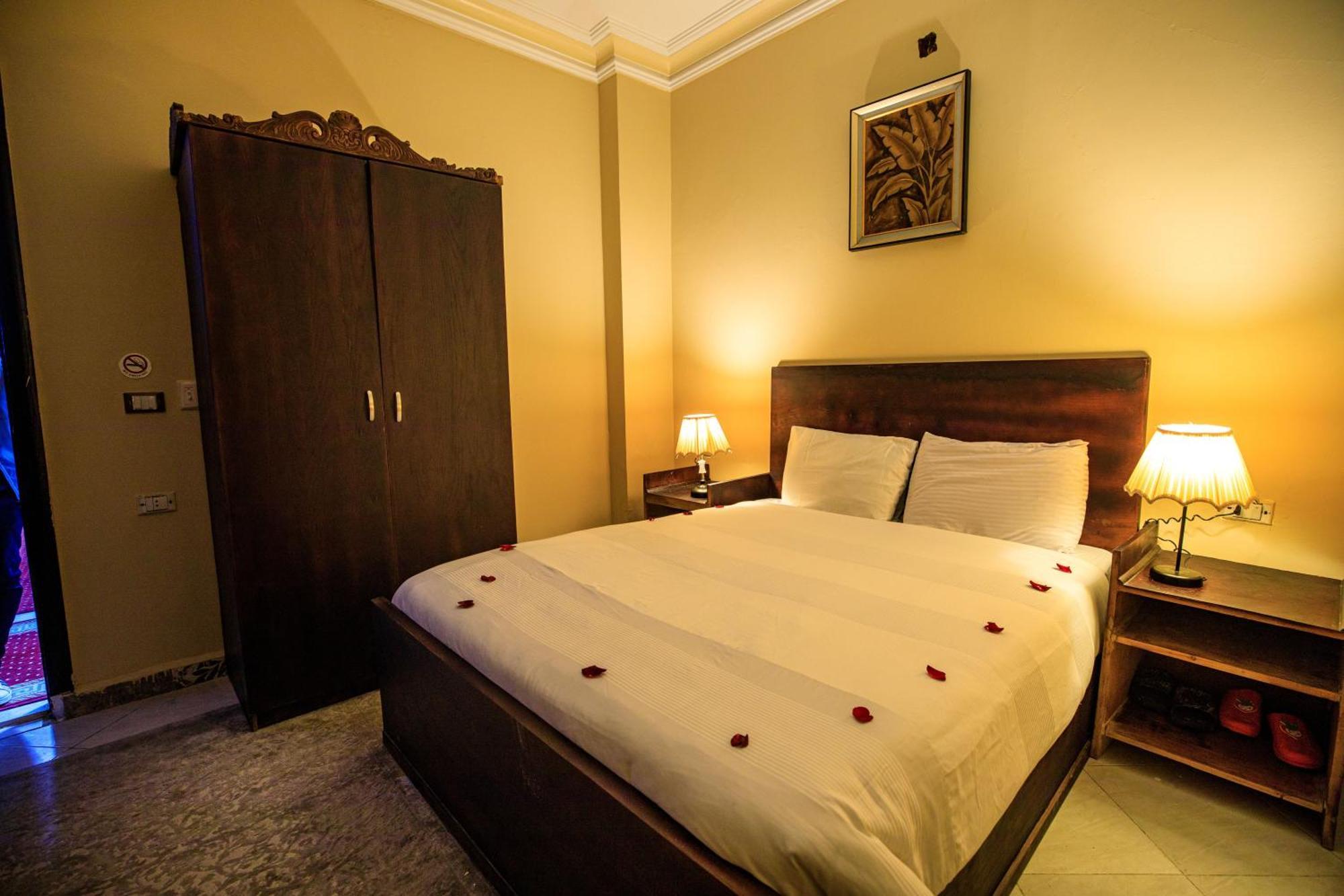 Bella Casa Pyramids Inn Nazlet el-Sîsi エクステリア 写真