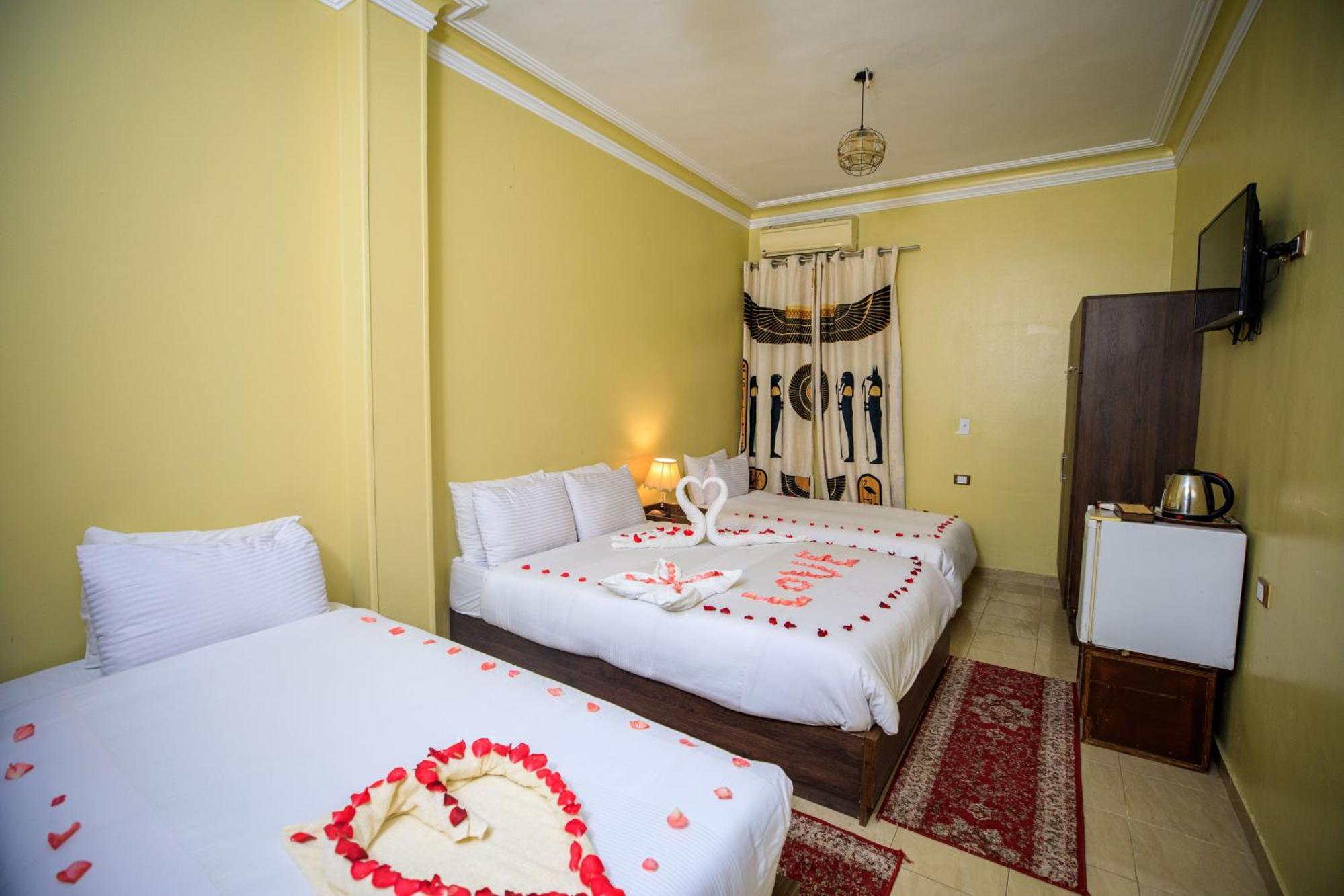 Bella Casa Pyramids Inn Nazlet el-Sîsi エクステリア 写真